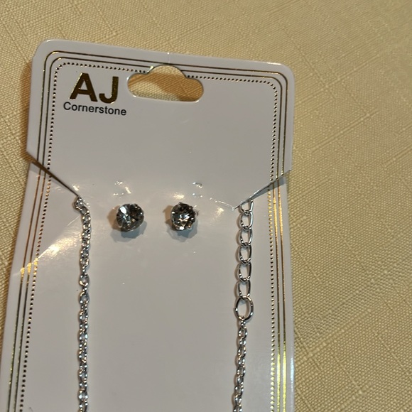 Necklace with bling - Picture 4 of 4